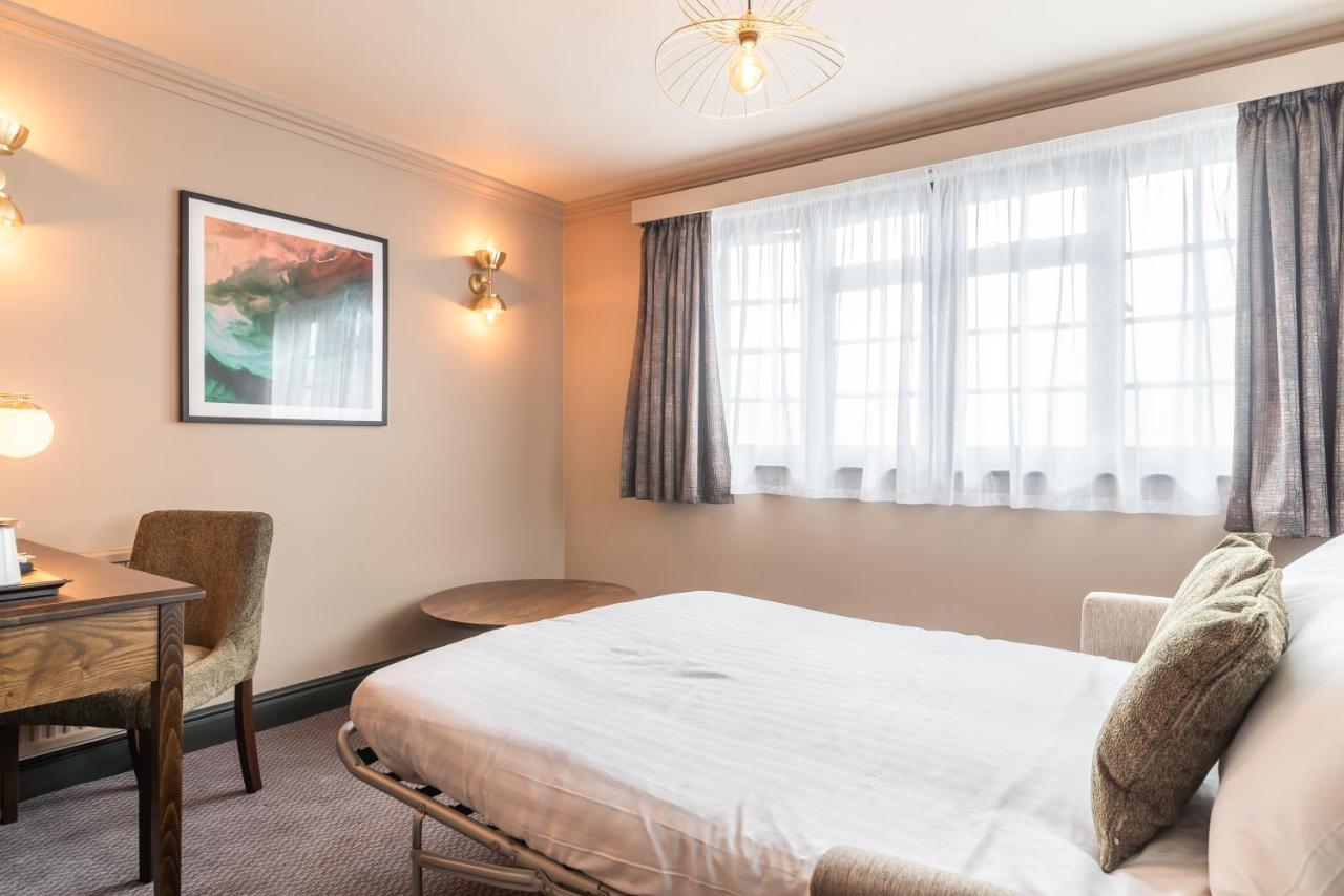 The Bell By Innkeeper'S Collection Aston Clinton Exteriör bild